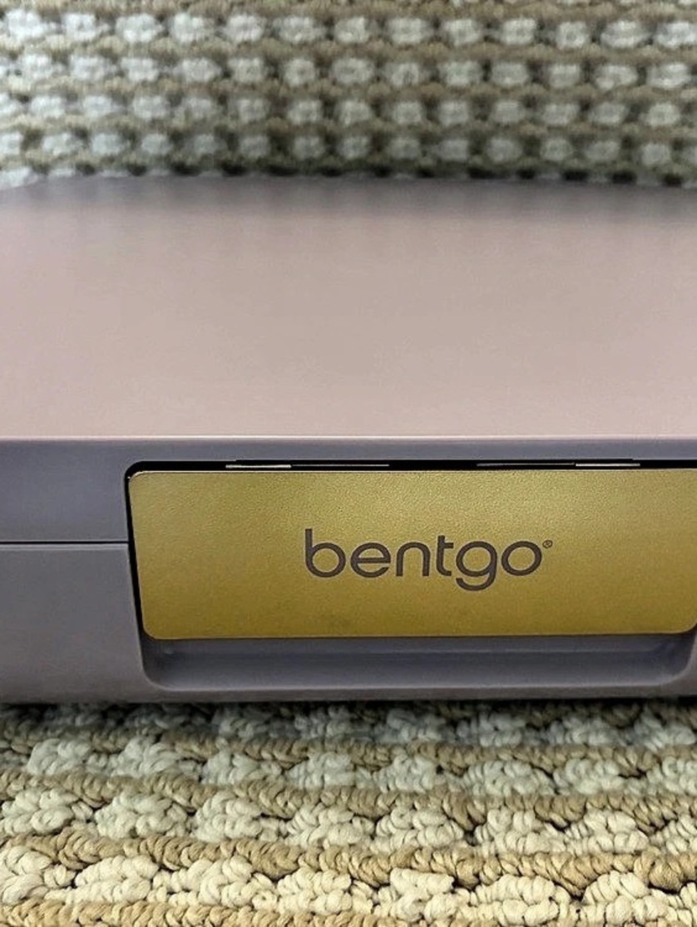 NWOT Bentgo Lunch Box - Compartment Food Storage Container - Lavender Gold Acc